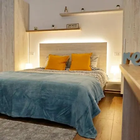 Jules Downtown Apartment Brasov